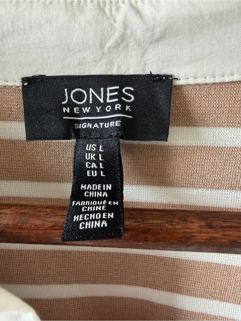 Jones New York Signature Layered Collared Top | Black White | Large - Picture 3 of 6